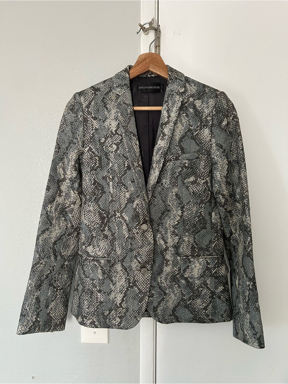 Zadig & Voltaire Veda Python Deluxe Blazer Style Code: SACE0201F – Size S